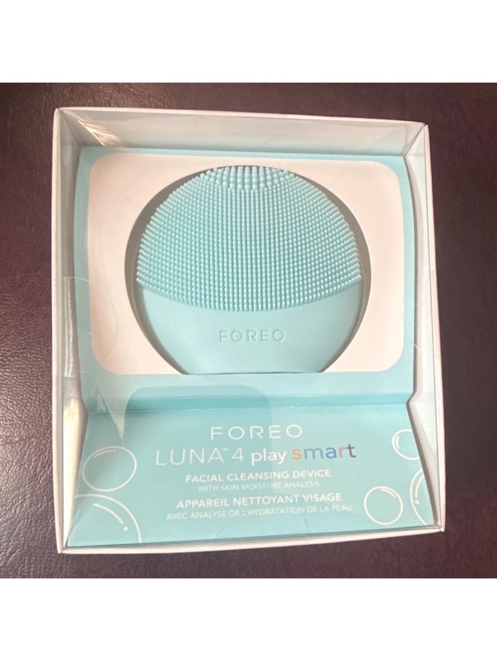 FOREO Mint Facial Cleansing Device Packaging
